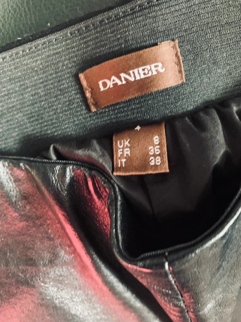 Size 4 DANIER Leather  Pants - photo 3