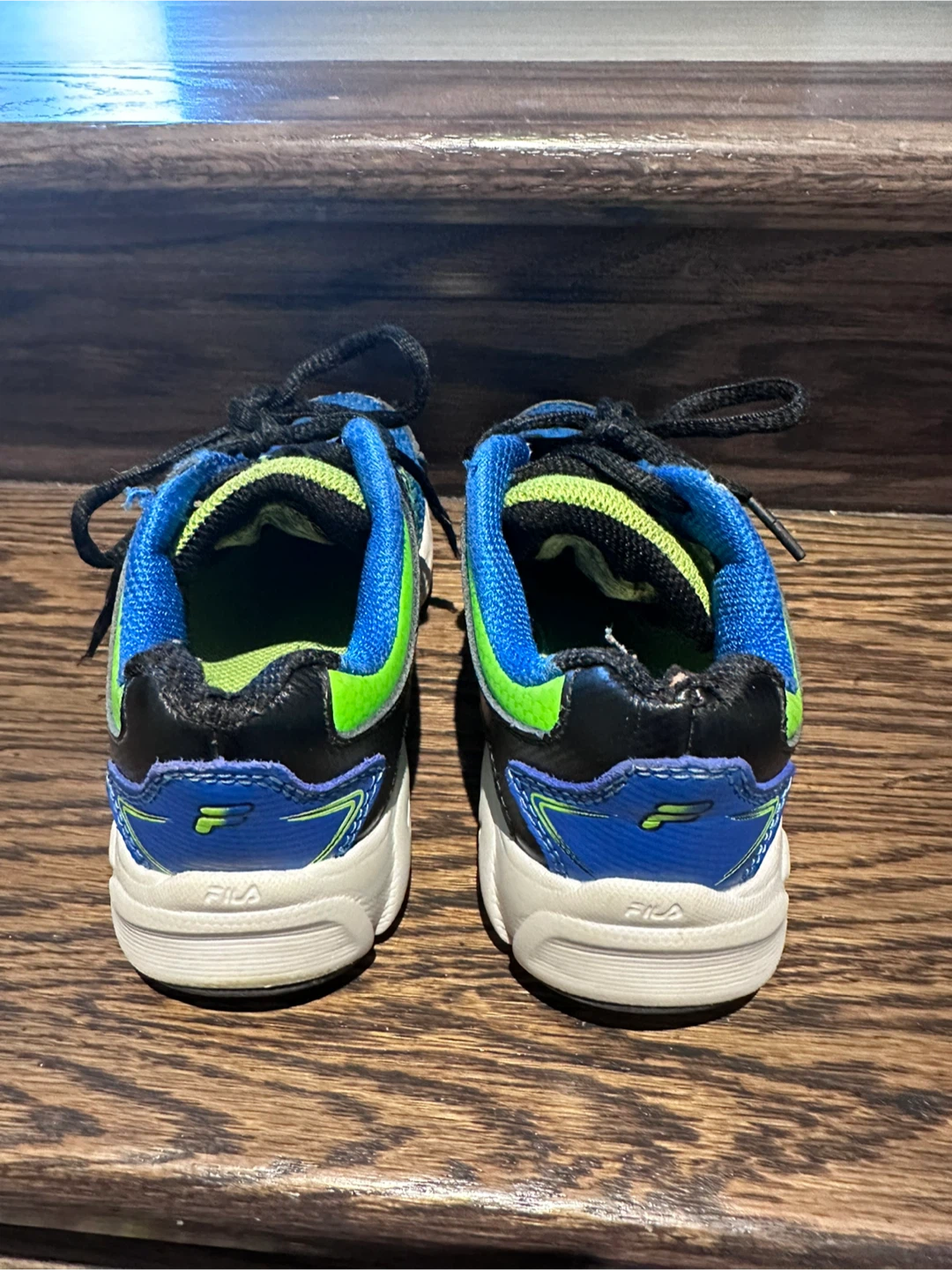 Fila Kids size 11 Running Shoes Blue/Green - photo 2