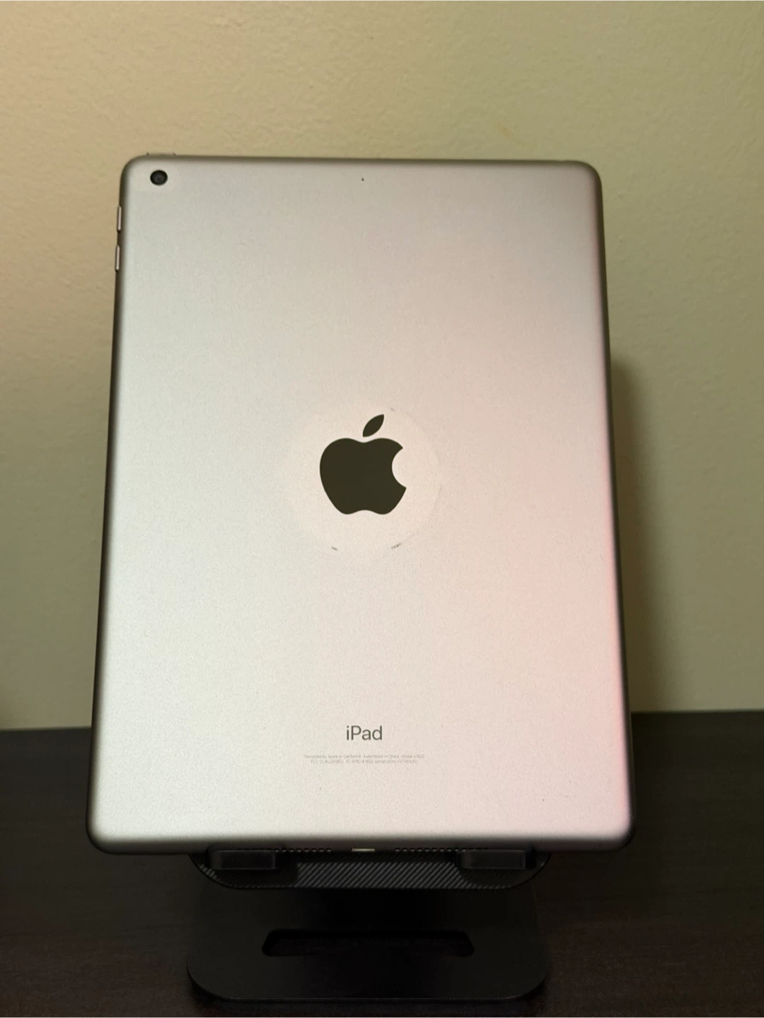 Apple iPad 5th Generation 128GB (WIFI) - photo 2