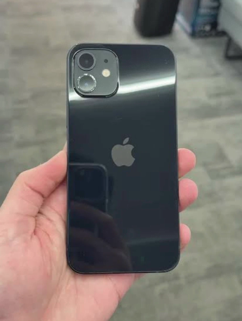 Black Apple iPhone 12