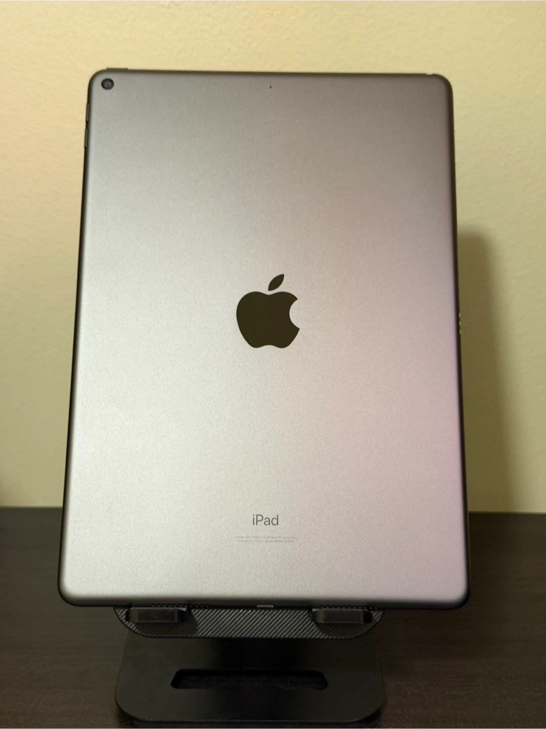 Apple iPad Air 3rd Generation 64GB - WIFI - photo 2