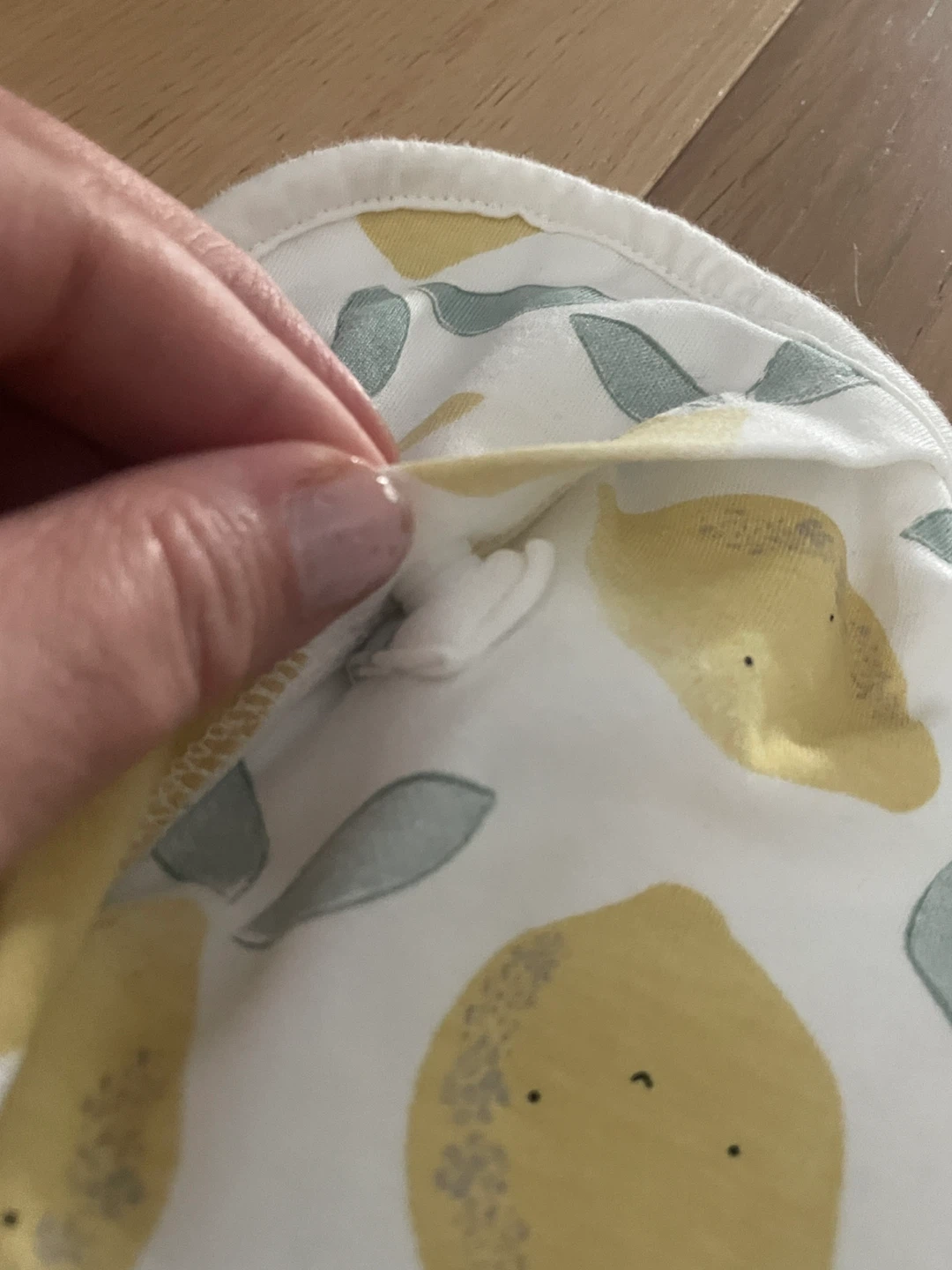 Baby Swaddle - size small - photo 4