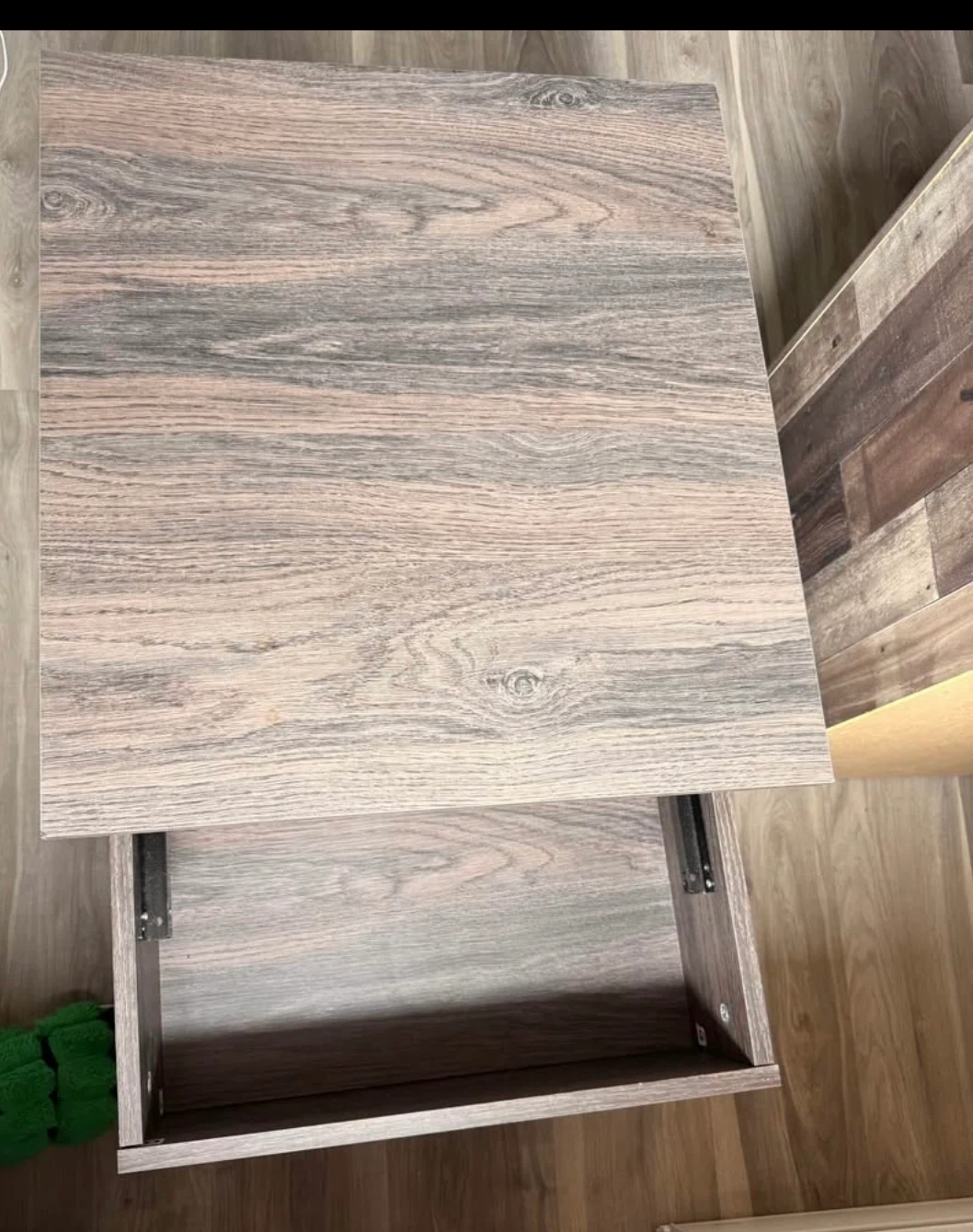 Lift- top table with storage and wheels - photo 3