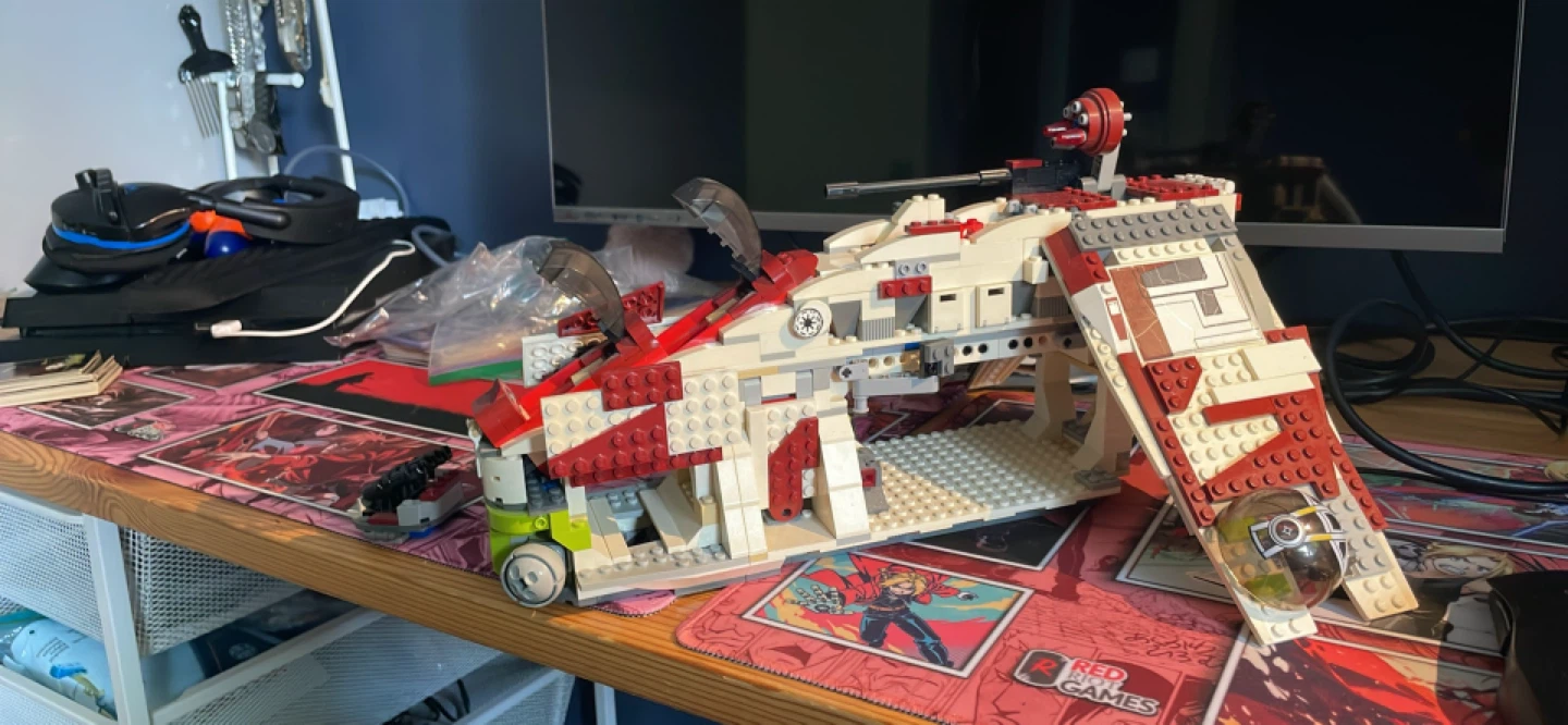 LEGO Star Wars Republic Gunship - photo 3