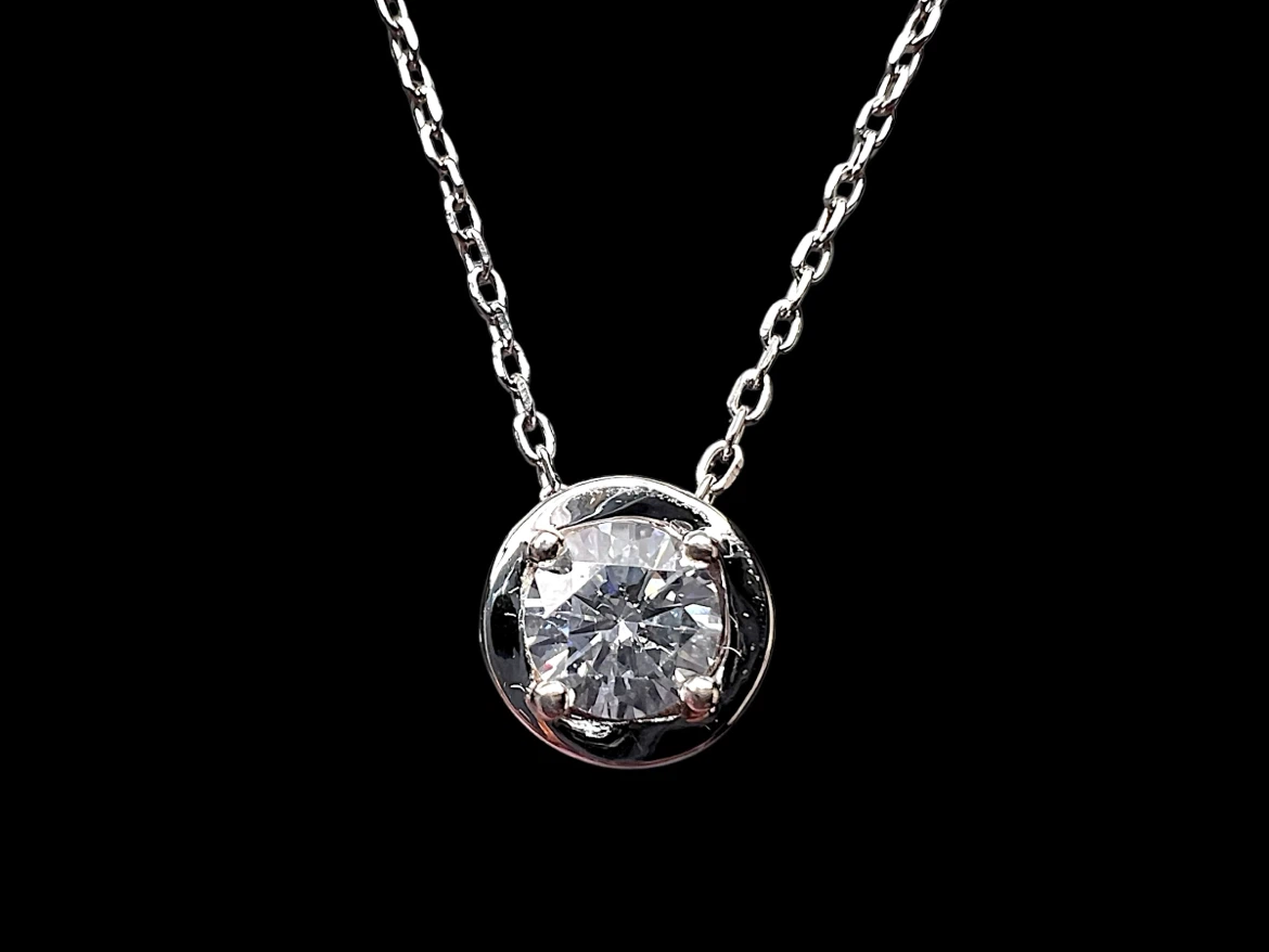 Diamond Solitaire Pendant Necklace - photo 4