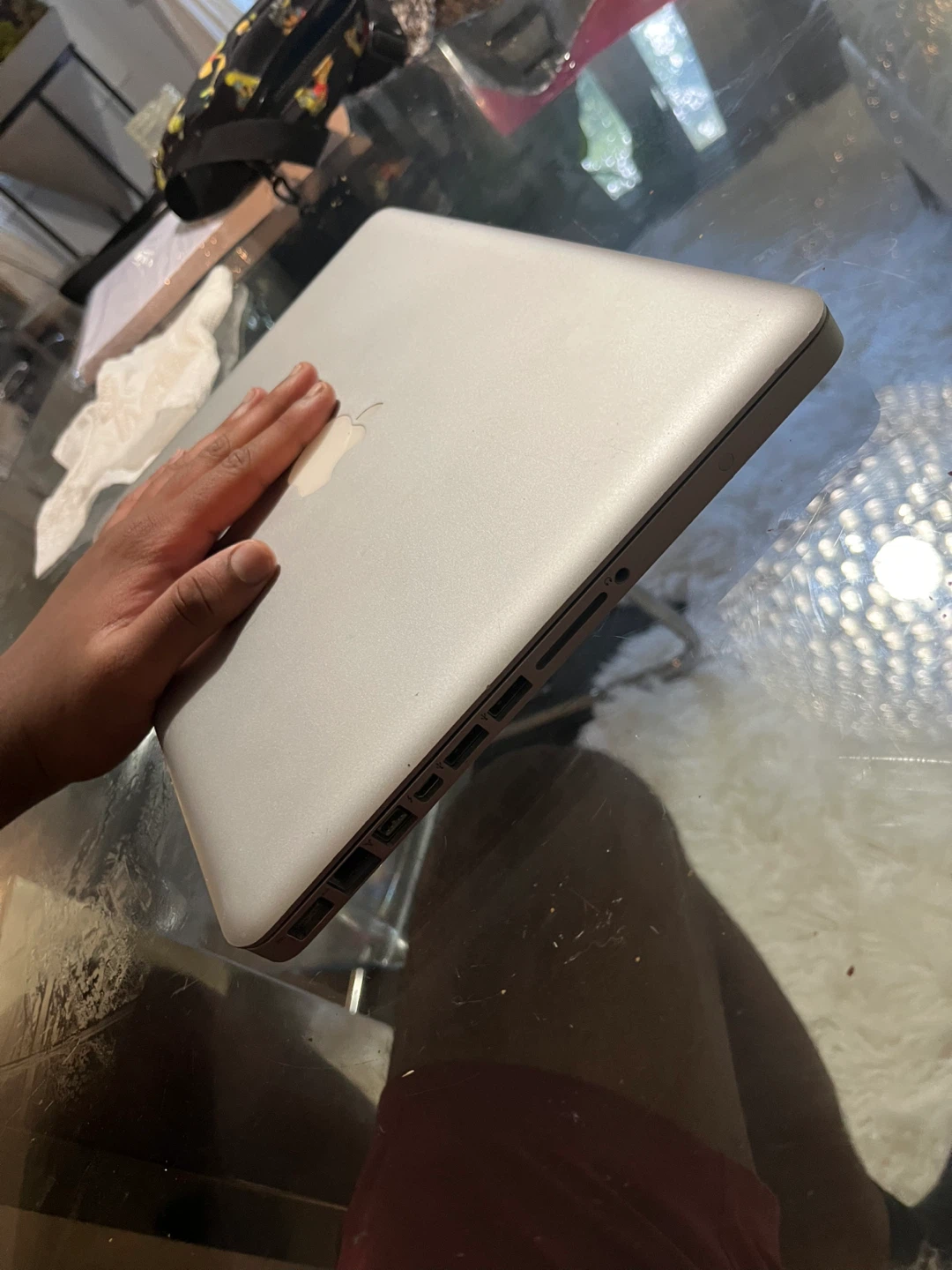 Silver Apple MacBook Pro laptop dead - photo 4