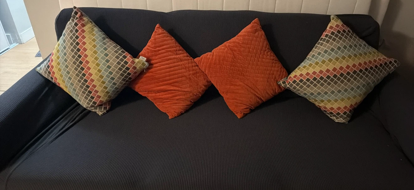 Set of 4 Accent Throw Pillows - photo 3