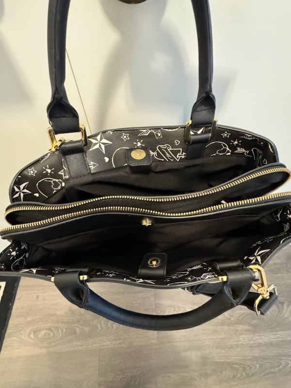 Betsey Johnson Black Skull Satchel Handbag - photo 4