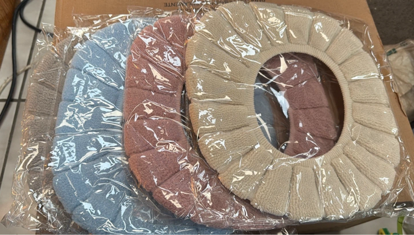 Set of 4 Plush Toilet Seat Covers