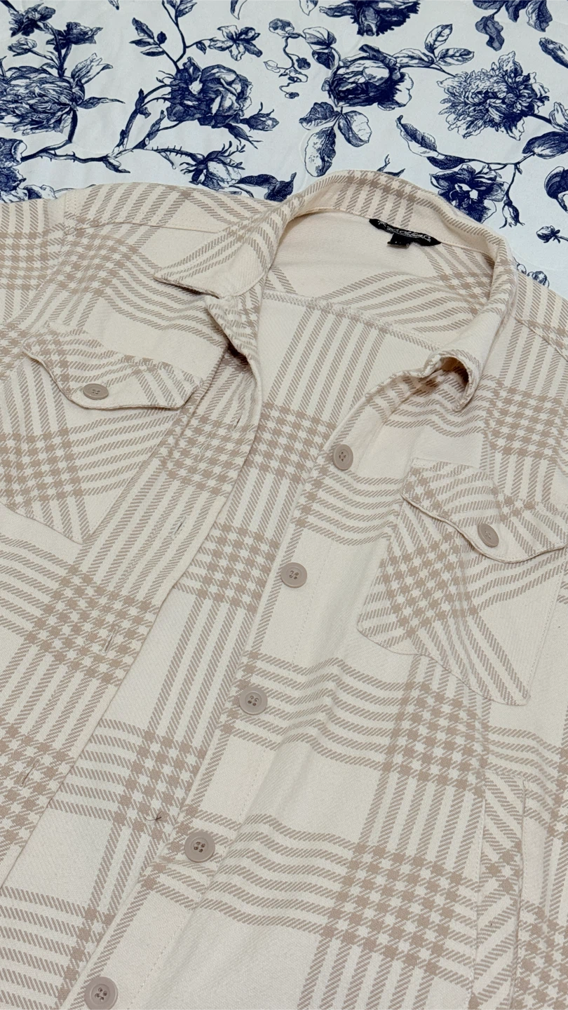 The B.C. Clothing Co. Plaid Shirt Jacket - Size L - photo 4