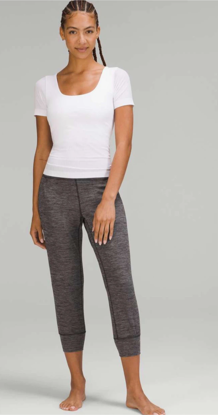 Lululemon Grey Heathered Cropped Joggers - photo 4
