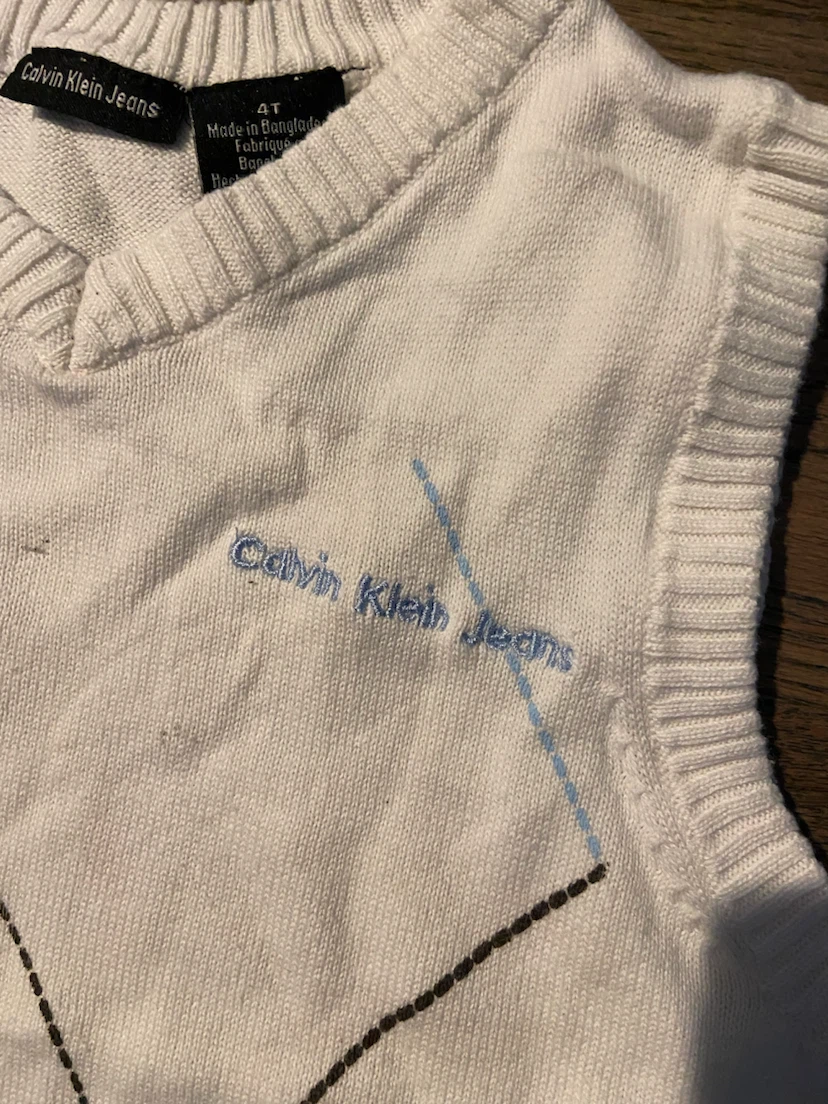 Boys Ivory Calvin Klein Jeans Guitar Sweater Vest 4T - photo 2