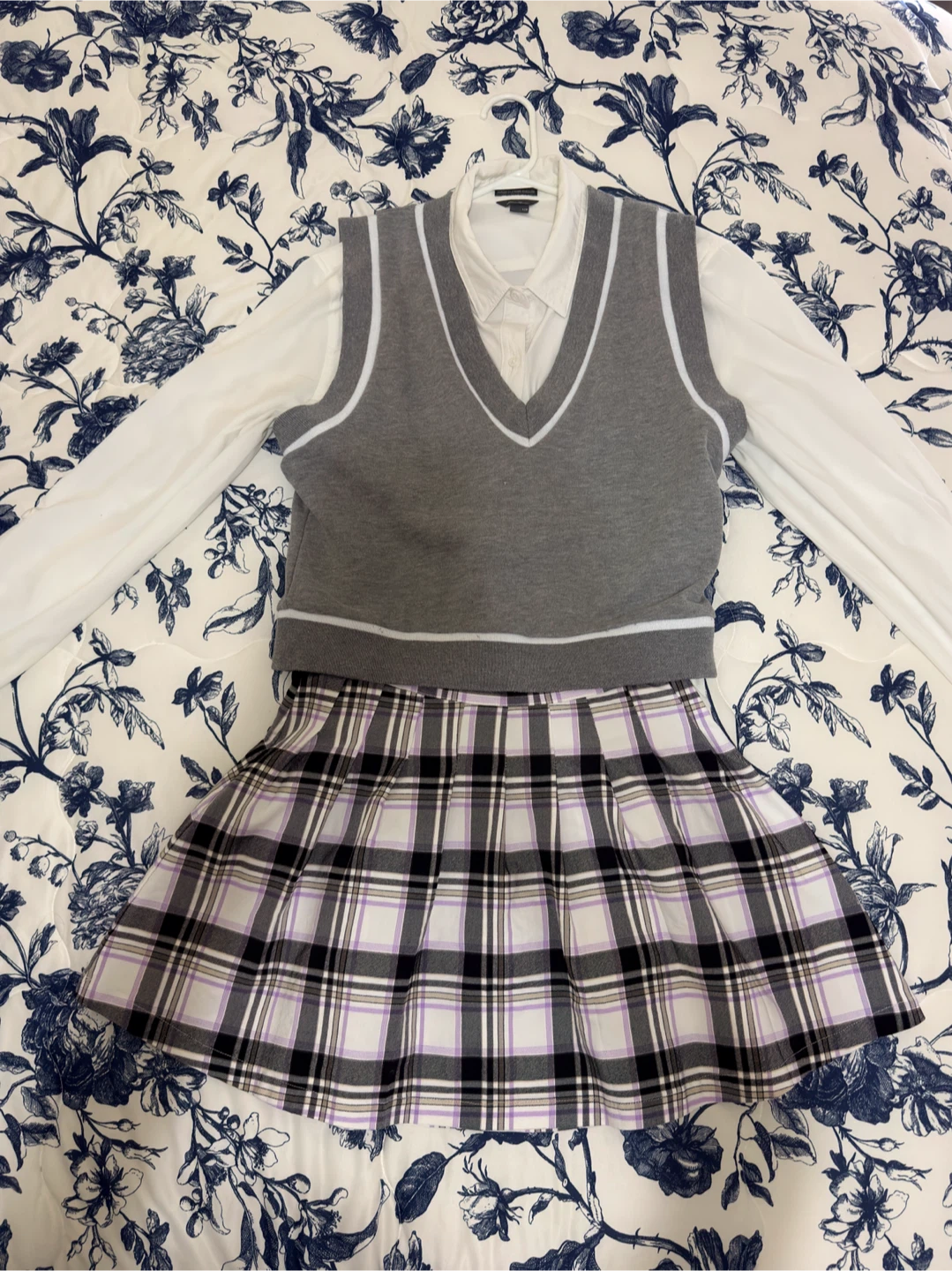 Outfit BUNDLE: blouse, vest, skirt - photo 2
