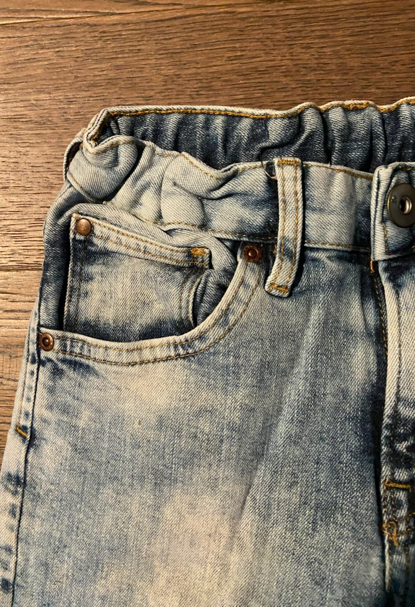 H&M Boys Light Wash Denim Jeans Size 8-9Y - photo 3