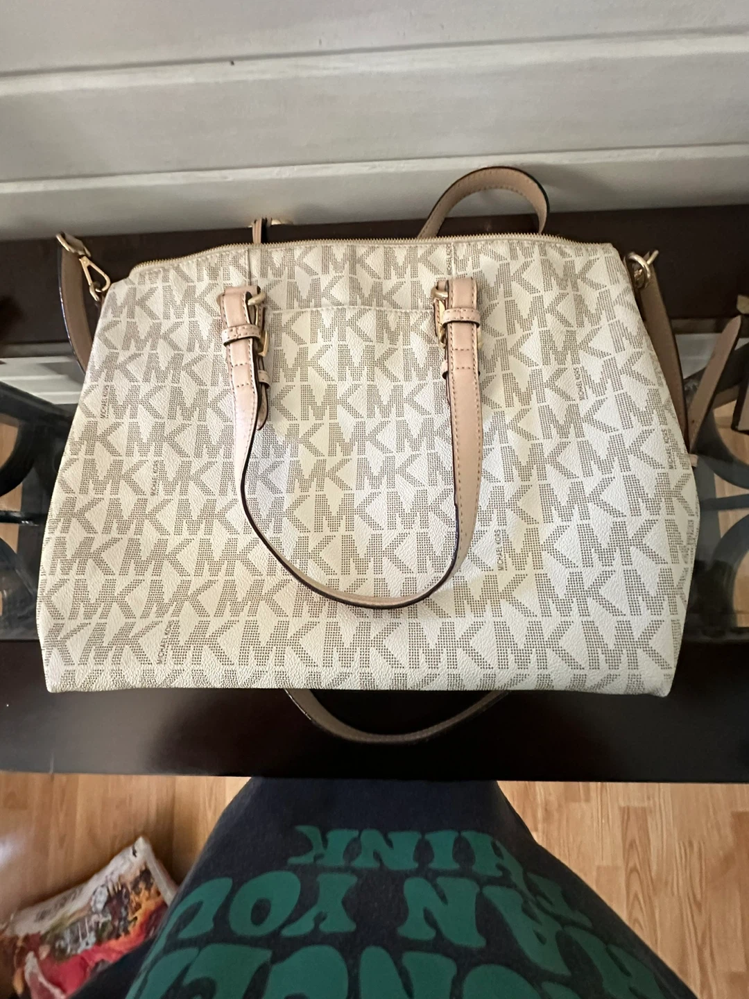 Michael Kors MK Signature Tote Bag