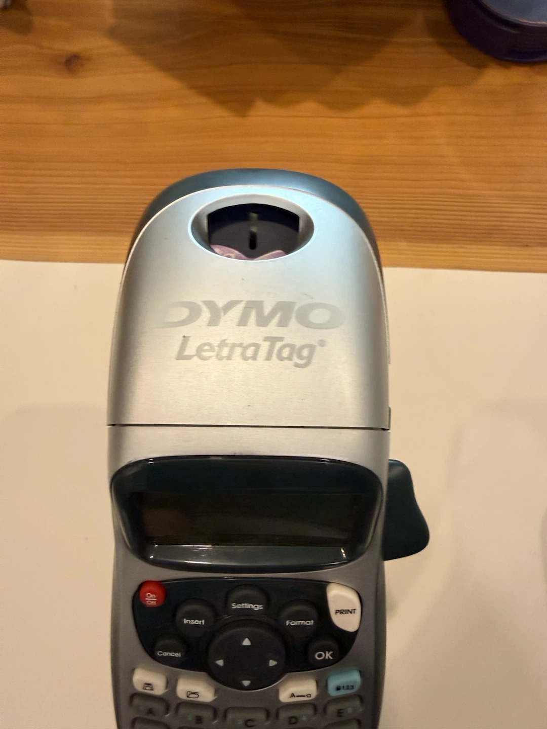 Dymo LetraTag Plus Label Maker - photo 2