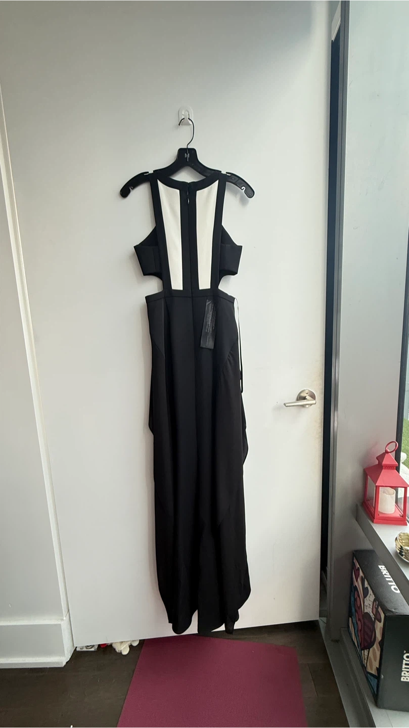BCBGMAXAZRIA Black and White Cutout Maxi Dress - photo 2