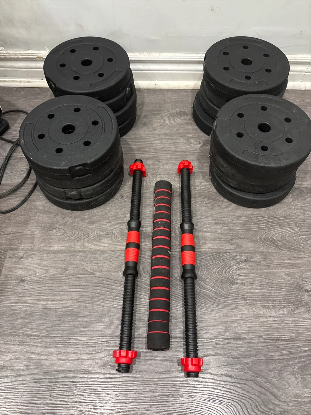 Adjustable Dumbbell Set with Weight Plates