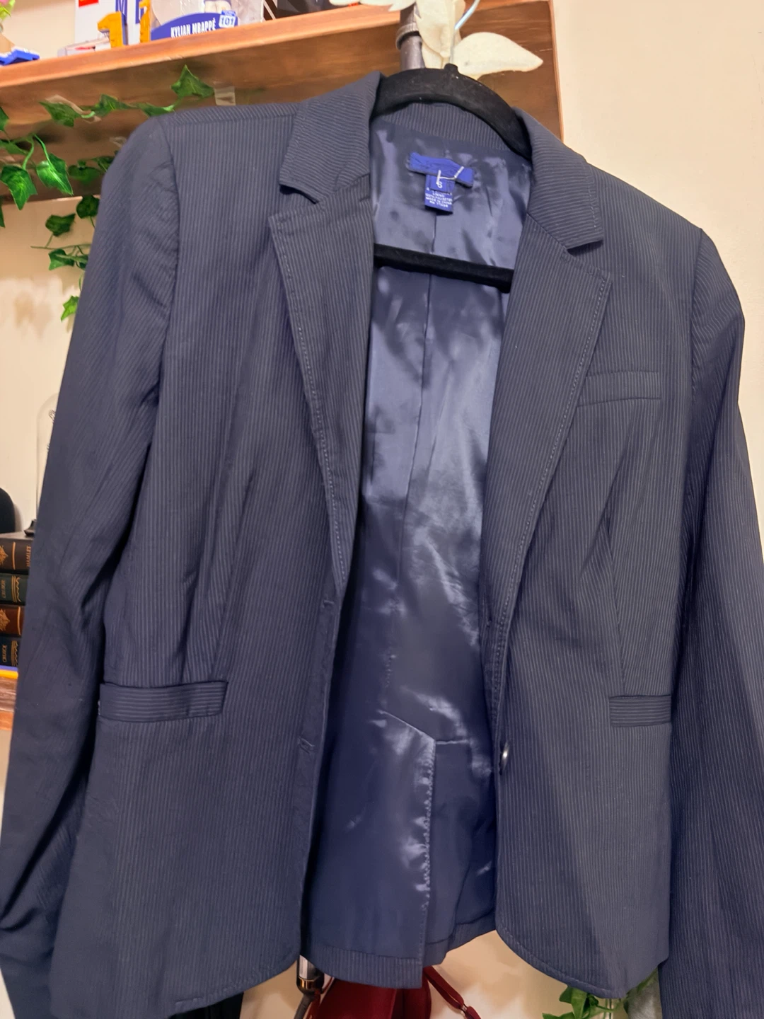 J. Crew Pinstripe Blazer Size 6 - photo 5
