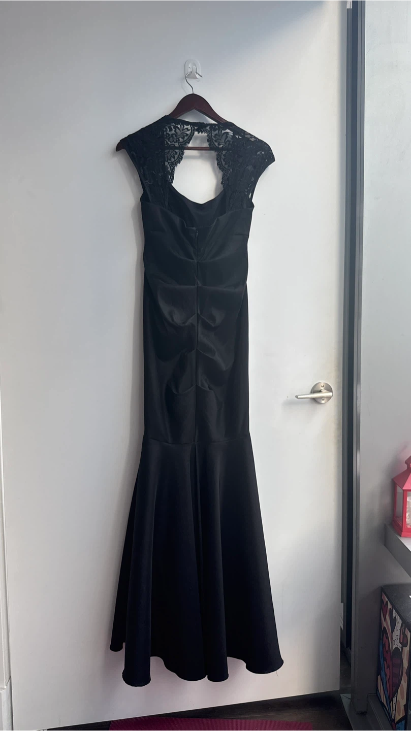 Xscape Black Lace Trim Evening Gown - photo 2