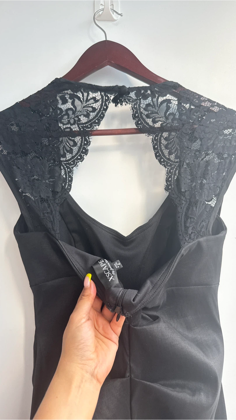 Xscape Black Lace Trim Evening Gown - photo 4
