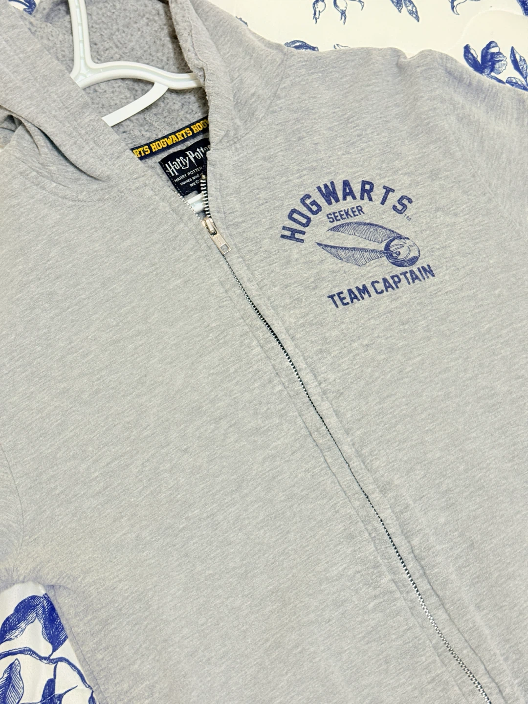 Harry Potter Hogwarts Seeker Team Captain Zip-Up Hoodie