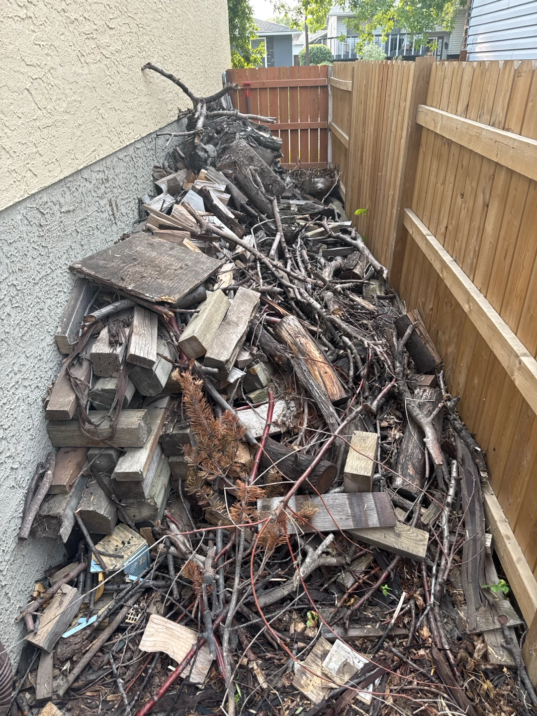 Mixed Firewood and Wood Scraps