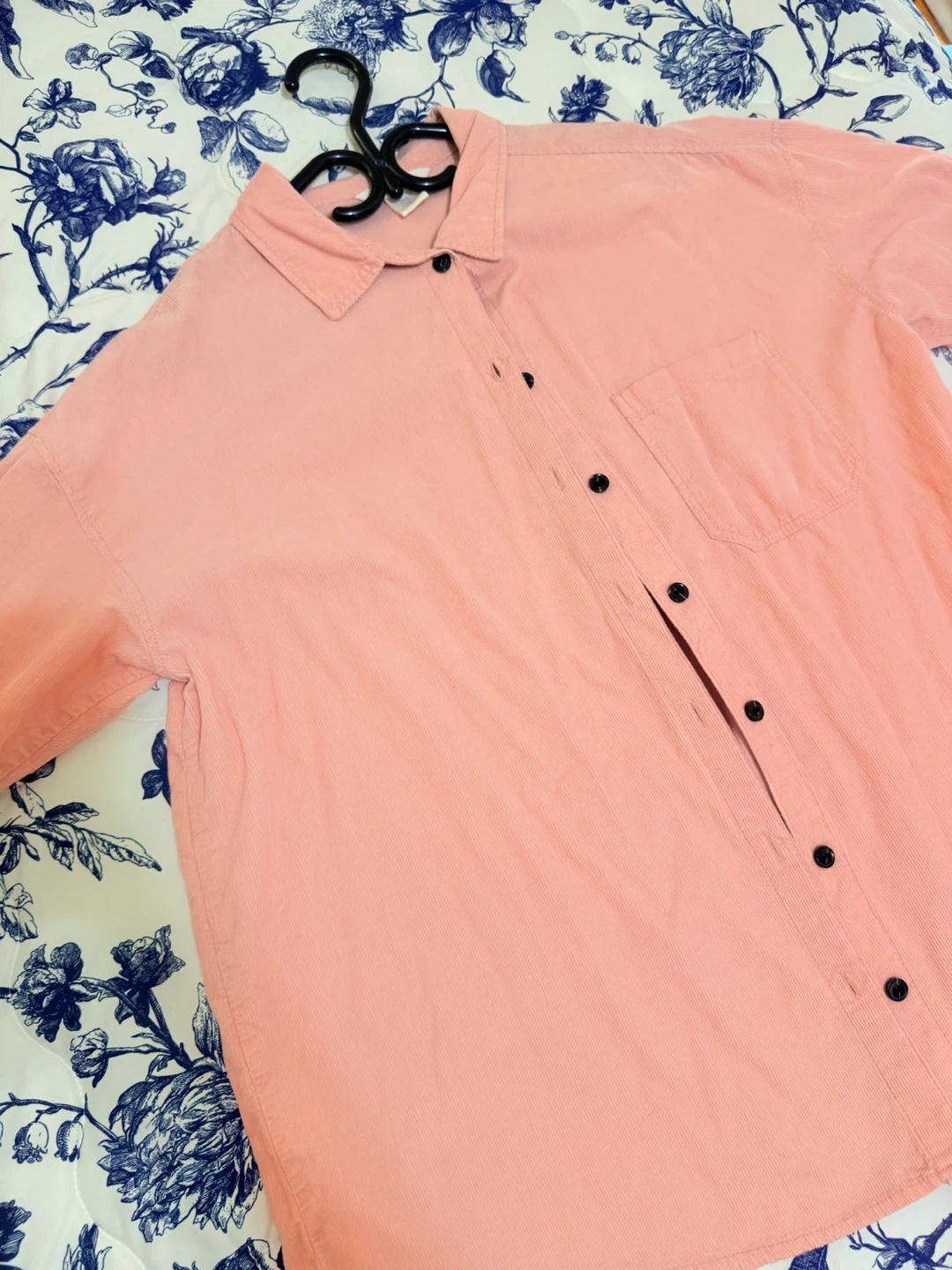 H&M Logg Pink Corduroy Button-Up Shirt - photo 2