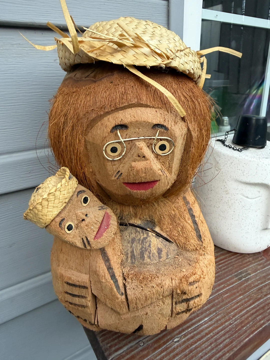 Handmade Coconut Figurine with Baby - photo 2
