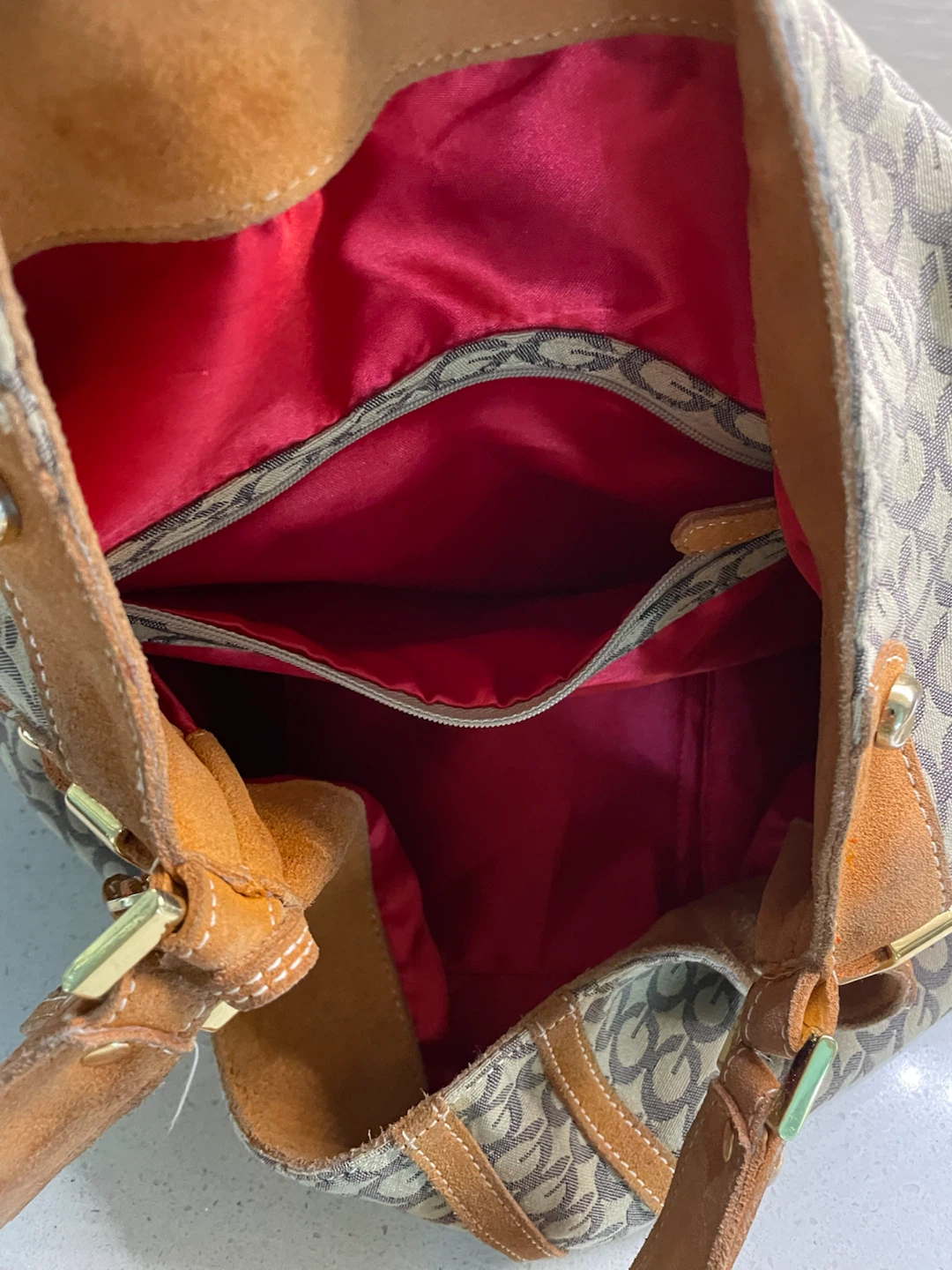 Guess Hobo Bag - photo 4
