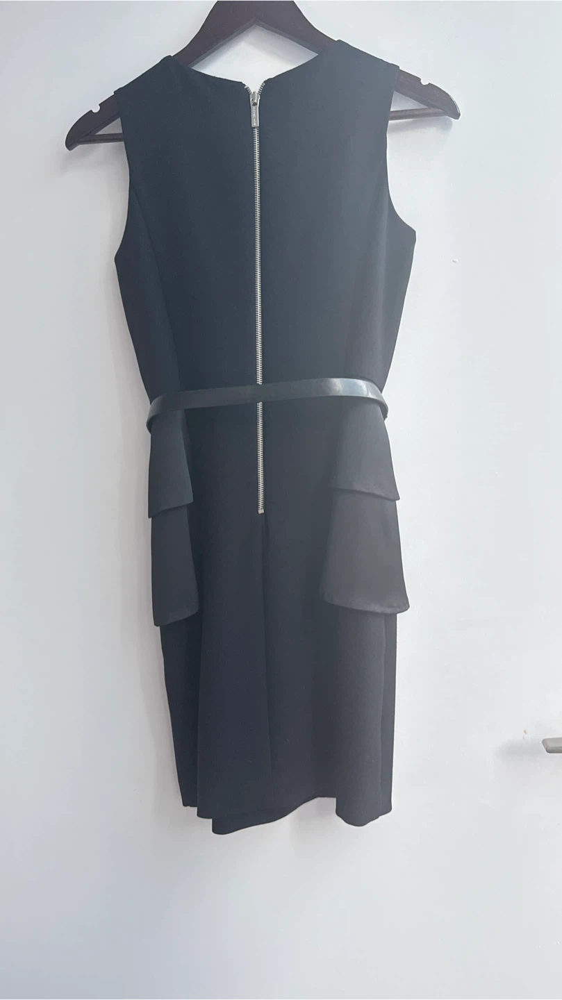 MICHAEL Michael Kors Black Sheath Dress with Belt Size 0 - photo 4
