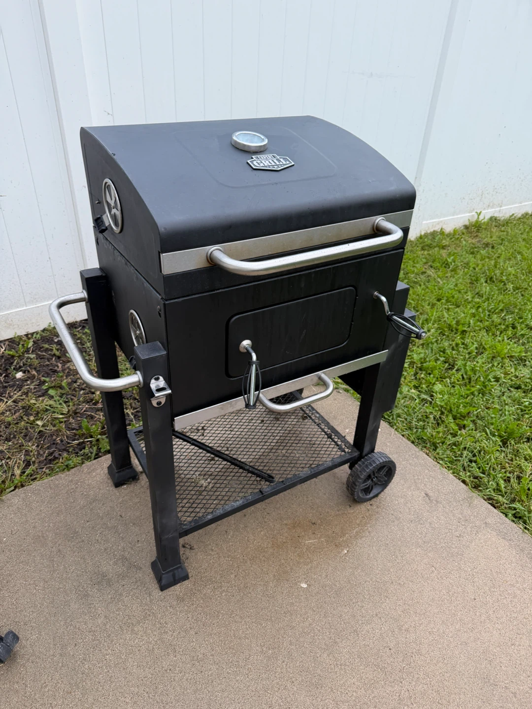 Charcoal Grill with Smoker Box - photo 3