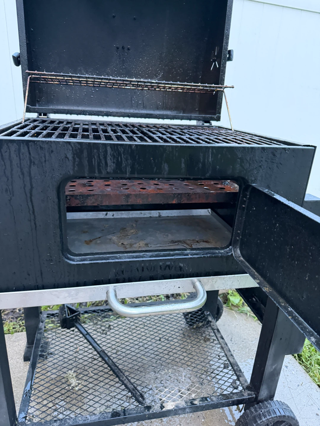 Charcoal Grill with Smoker Box - photo 4