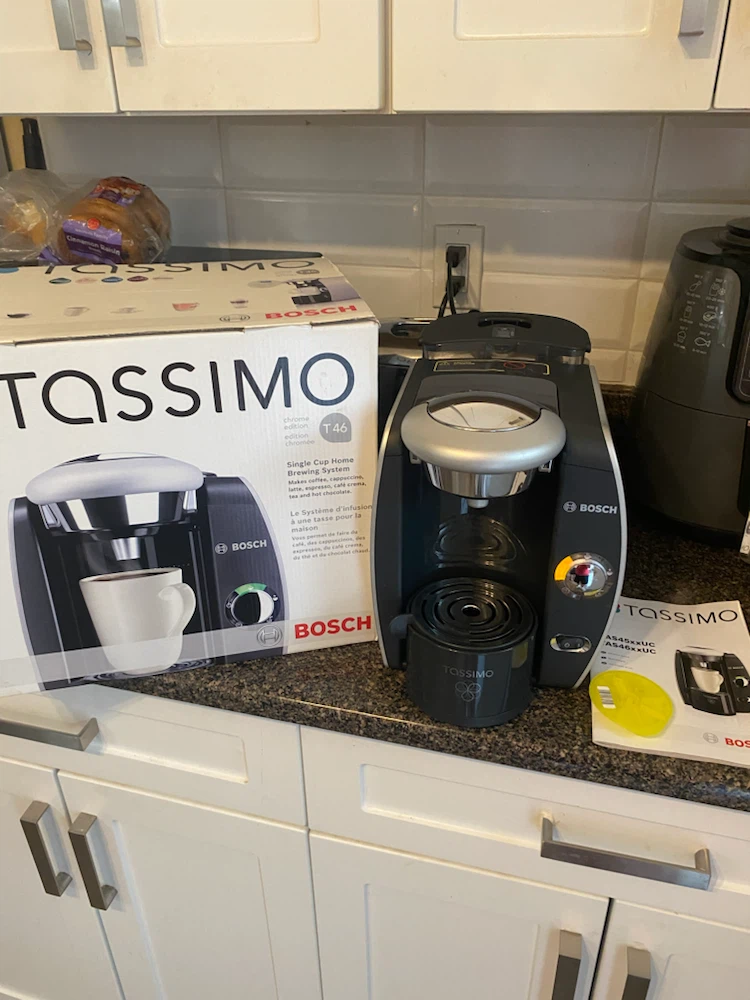 New Condition Bosch Tassimo T46 Bosch Chrome Edition
