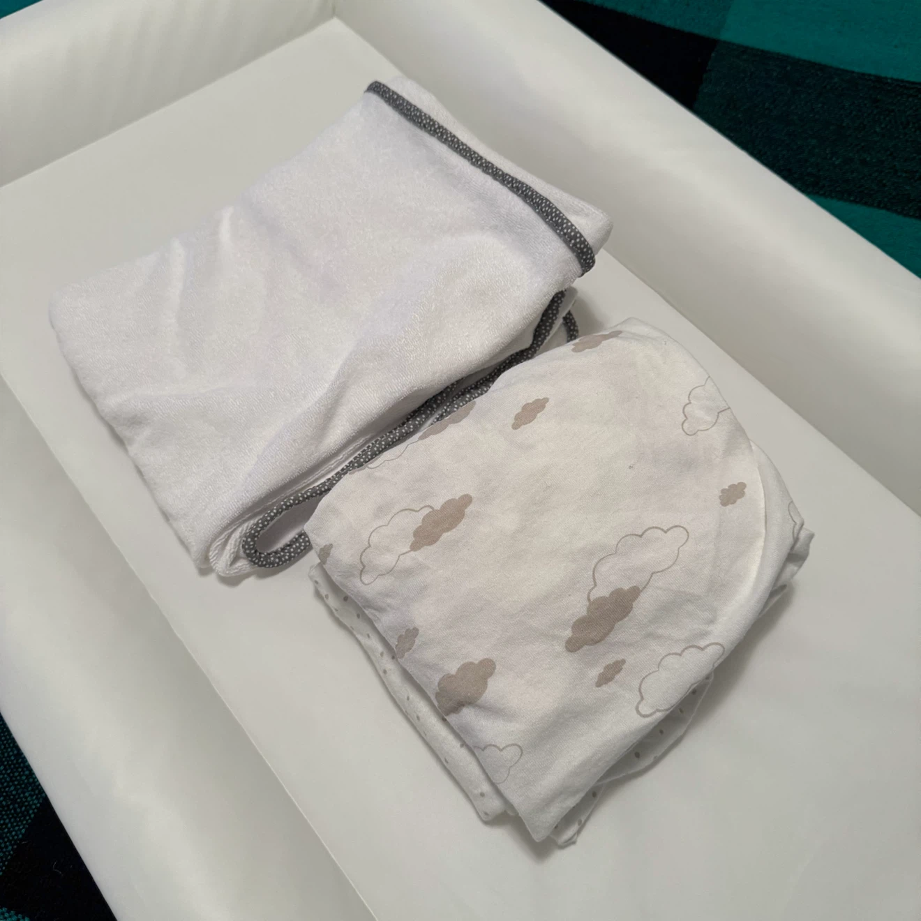 IKEA Vadra baby change table pad - photo 4
