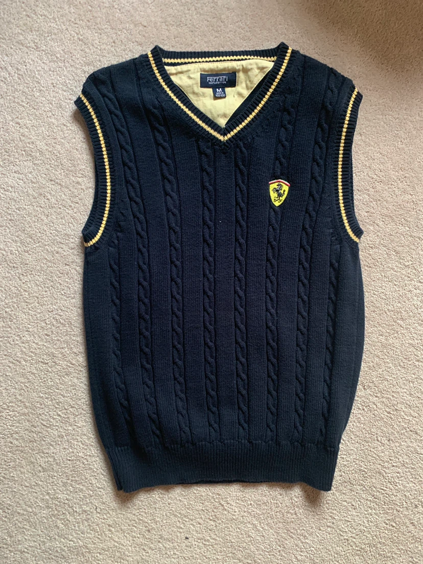 Ferrari Cable Knit Vest Size M