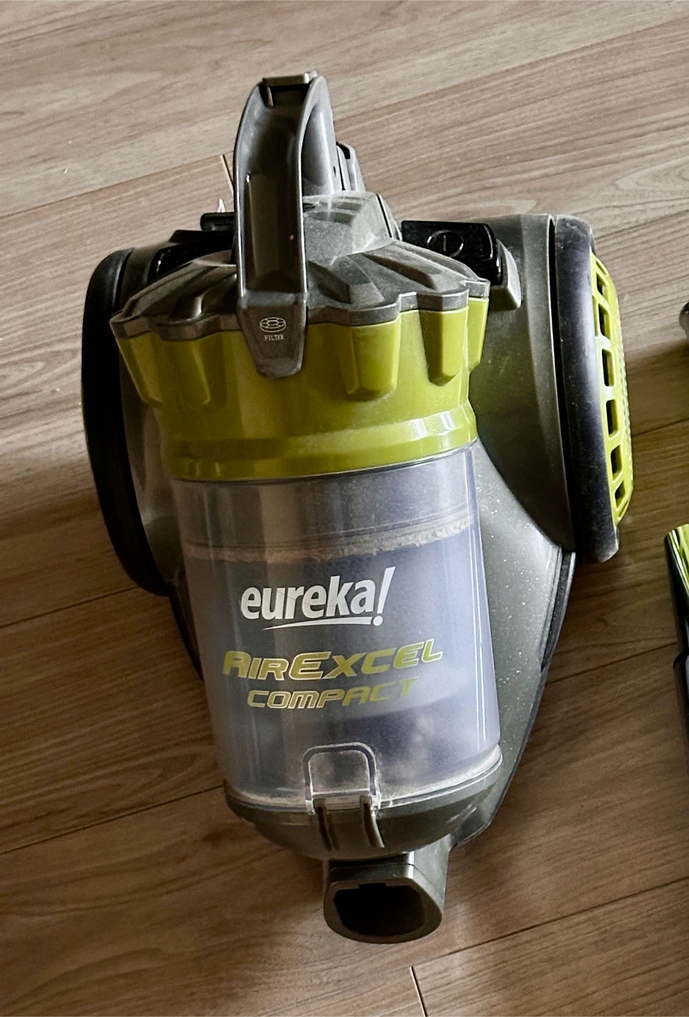 Eureka AirExcel Compact Big Power Vacuum - photo 3