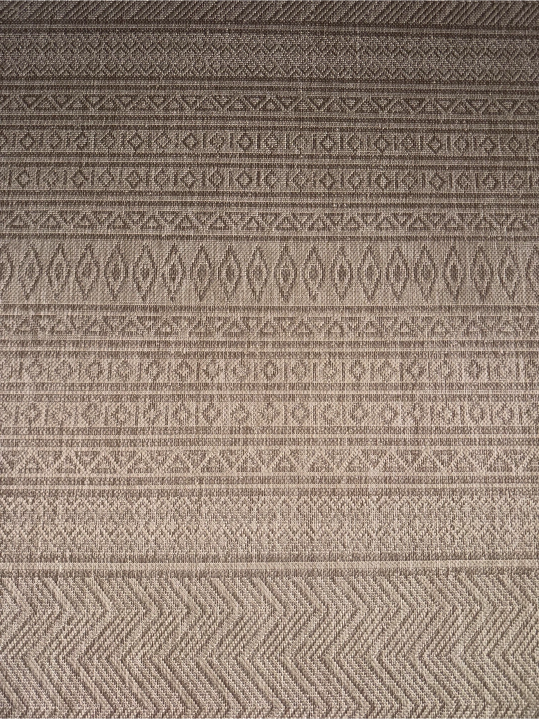 Geometric Pattern Area Rug - photo 2