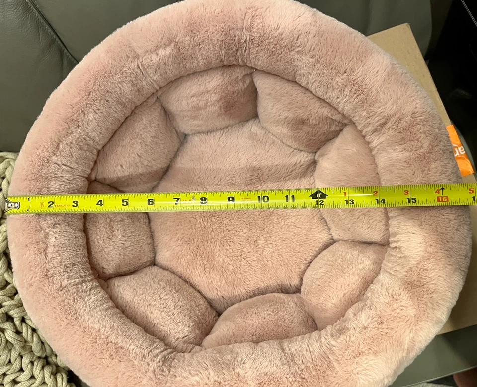 Pink Plush Pet Bed - photo 4