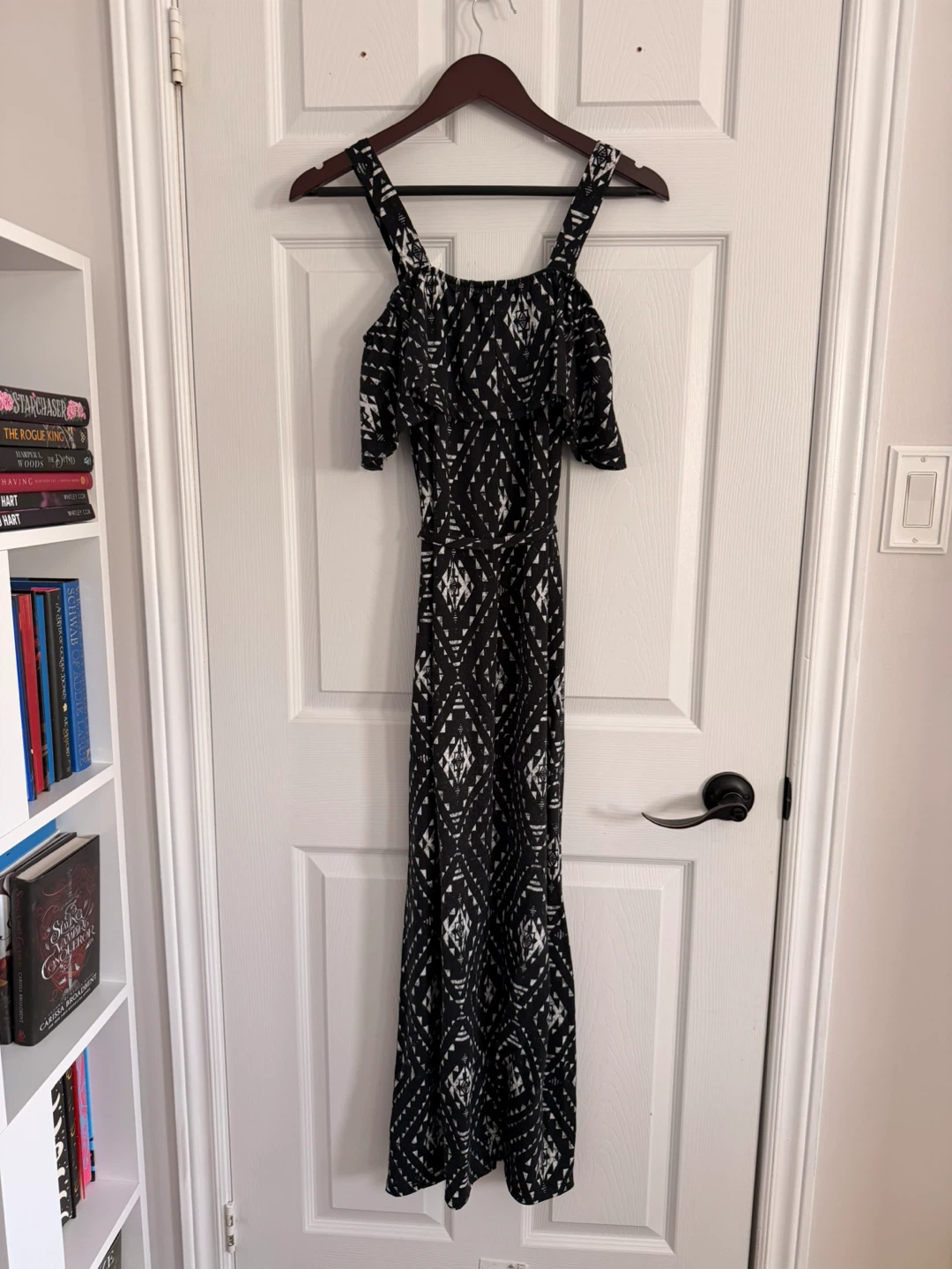 Flattering Off the Shoulder Geometric Maxi Dress Small - photo 4