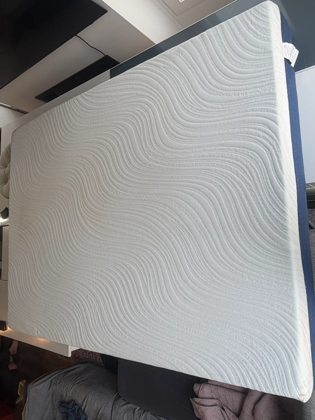 Queen foam mattress 10” thick
