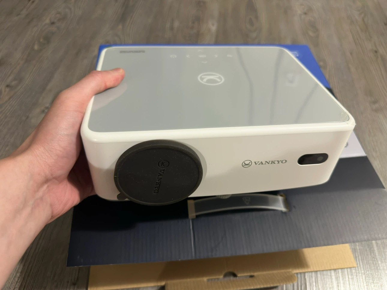VANKYO LEISURE 570S PROJECTOR 1080P FHD Smart Streaming