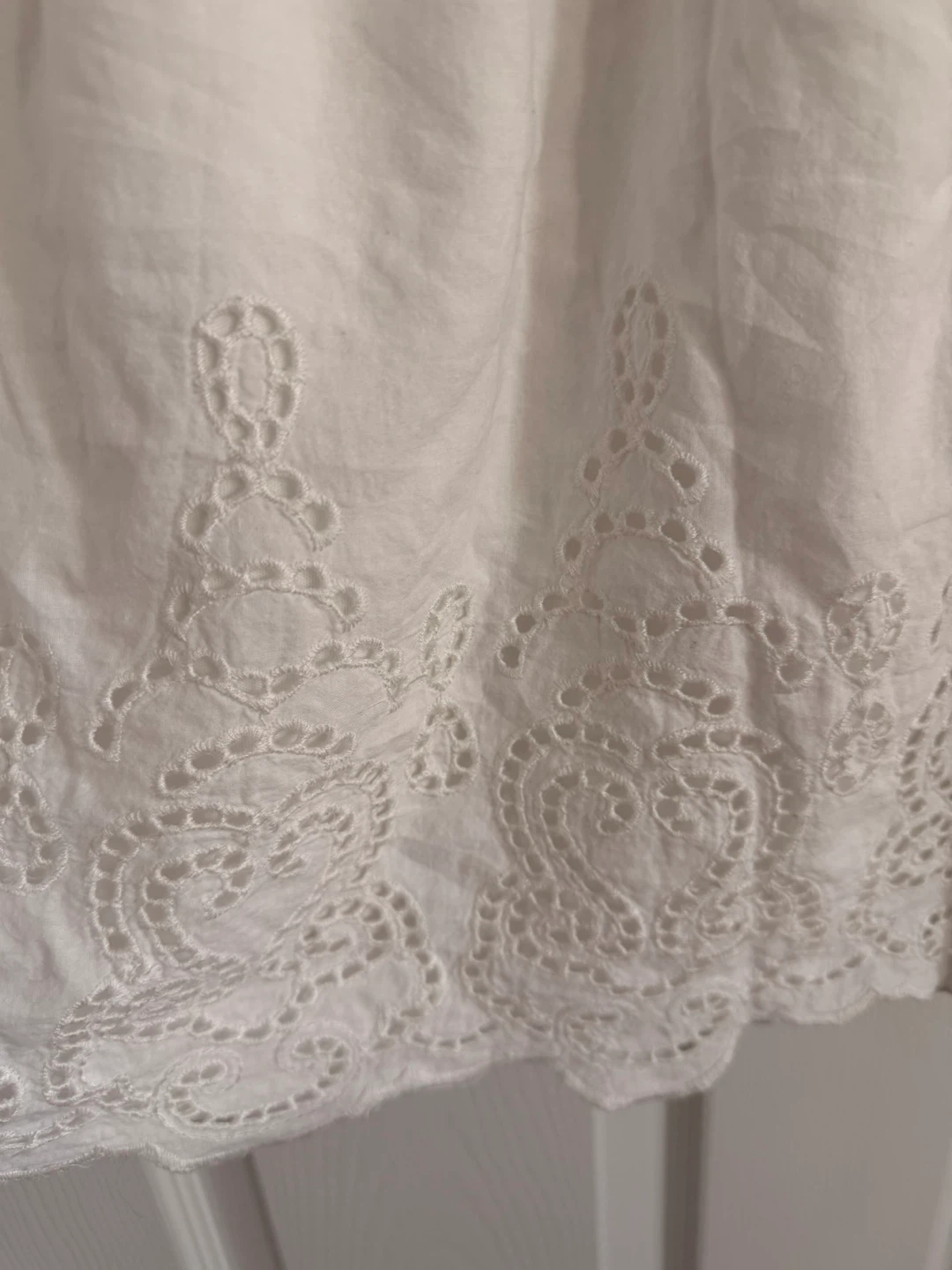 Super cute white eyelet off-the-shoulder mini dress - photo 5
