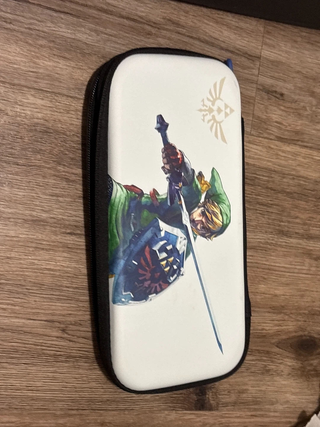 NINTENDO CASE for switch.  The legend of Zelda