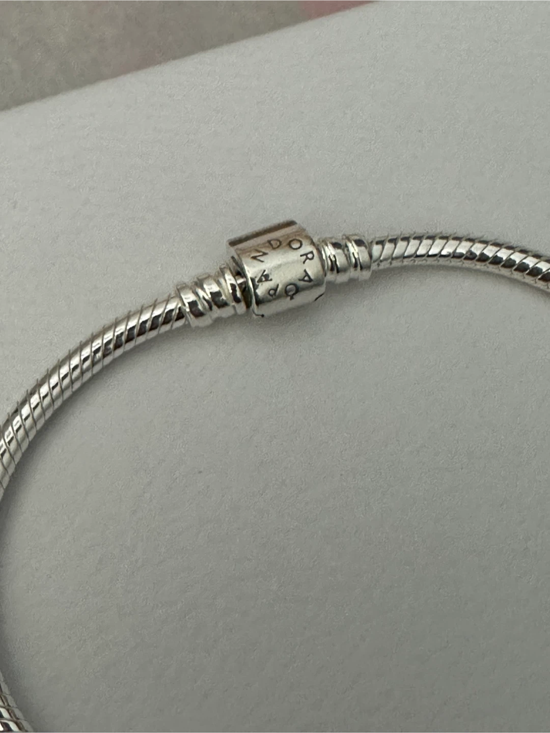 Authentic Pandora Barrel Clasp Bracelet - size 19cm / 7.5” - NEW - photo 3