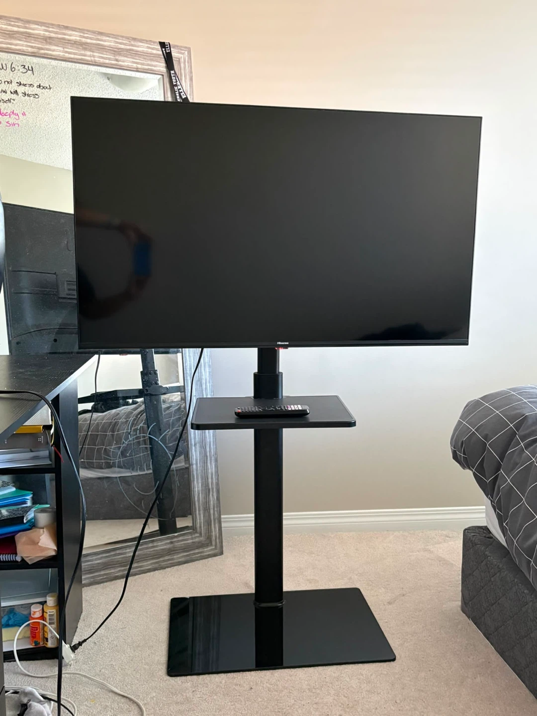 Hisense 43" LED TV - photo 2