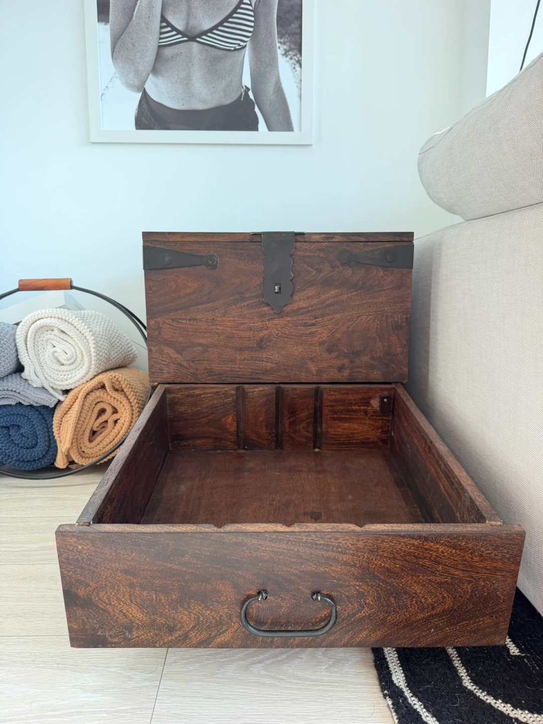Crate & Barrel Taka Storage Side Table - photo 4
