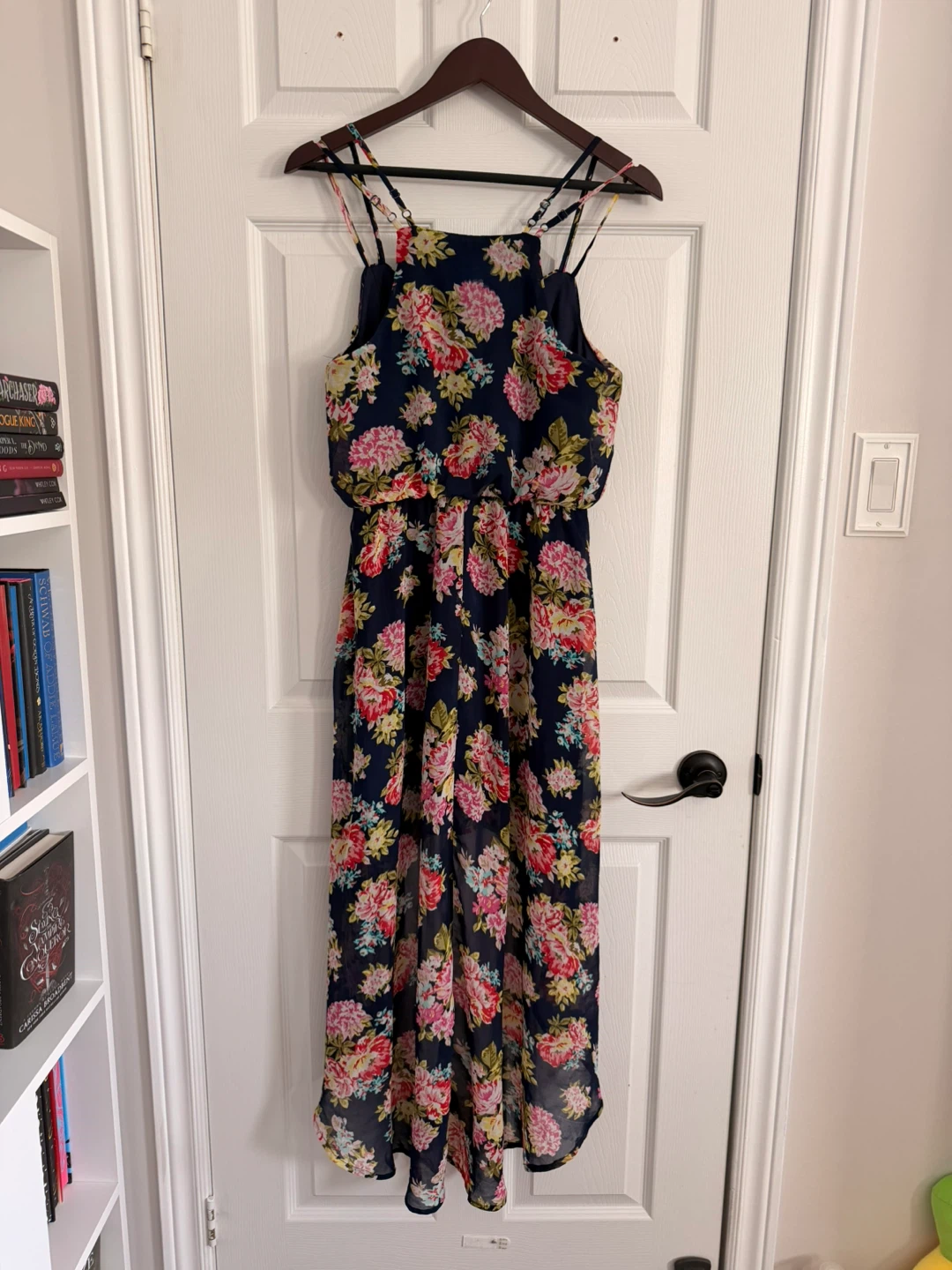 Gorgeous Floral High-Low Dress Size S - photo 3