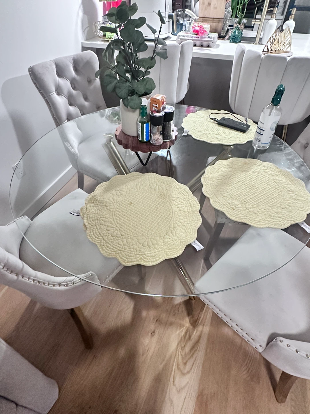 Round Glass Dining Table