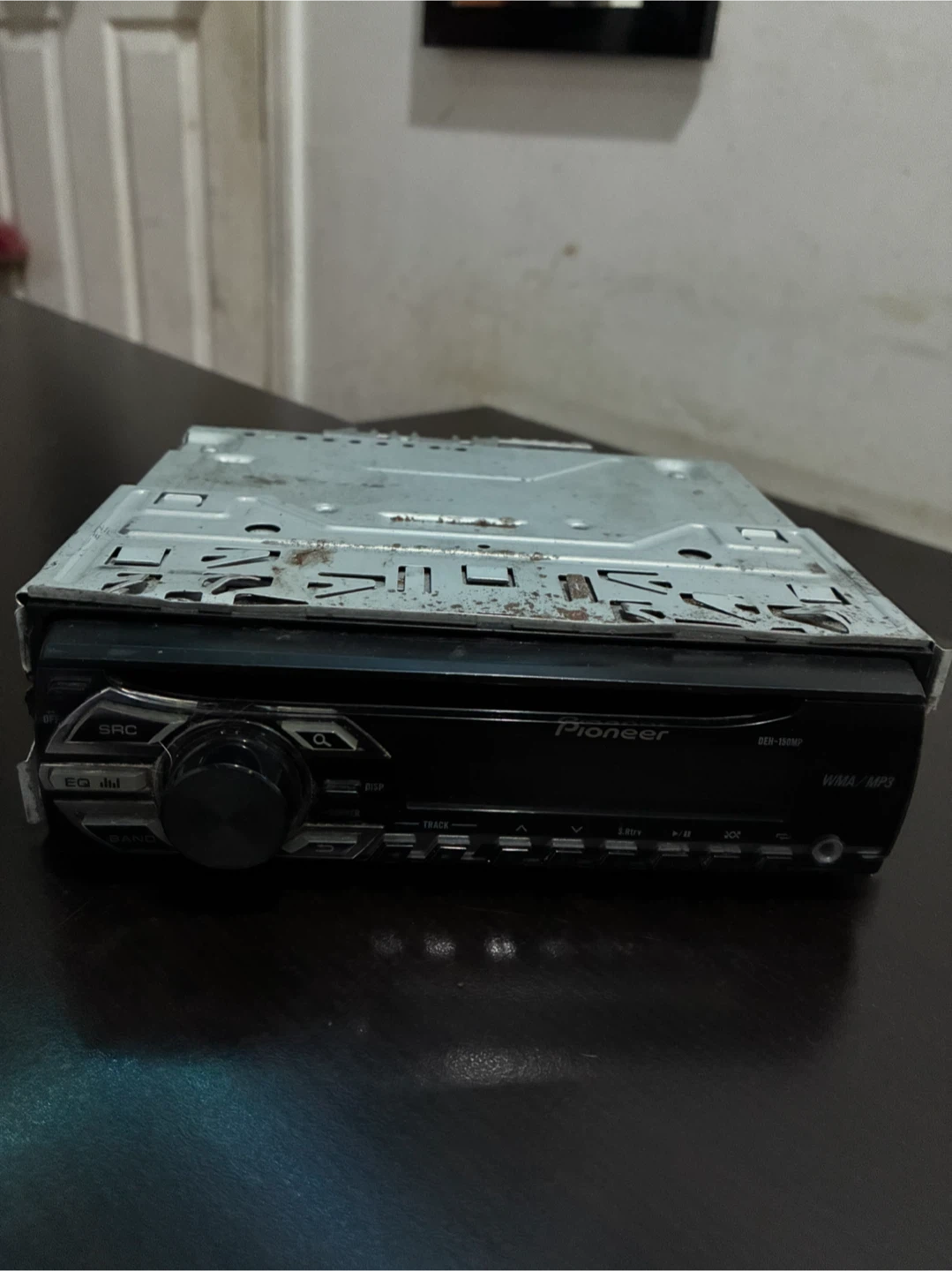 Pioneer DEH-180MP Car Stereo - photo 2